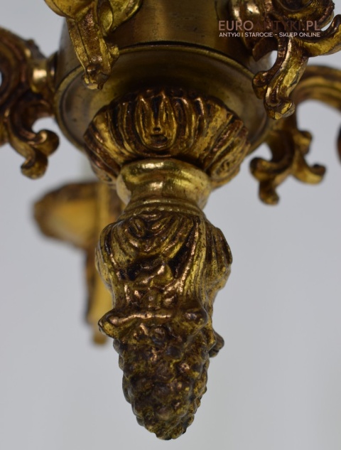 Mały zabytkowy żyrandol do ganku, holu, łazienki. Lampy antyki.