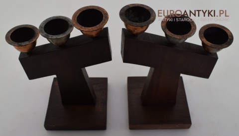 Duży zabytkowy krzyż ze świecznikami. Antyki kościelne.