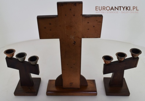 Duży zabytkowy krzyż ze świecznikami. Antyki kościelne.