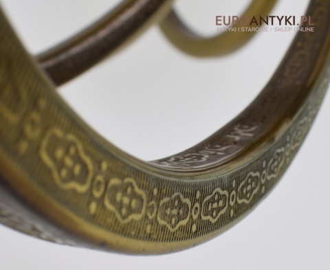 Mosiężny żyrandol do angielskiego salonu. Lampy antyki.