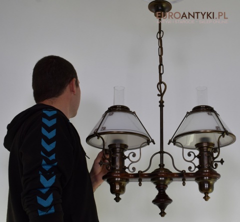 Bajeczna lampa wisząca w stylu cottagecore, rustyk. Lampy antyki.