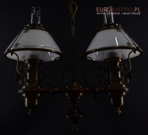 Bajeczna lampa wisząca w stylu cottagecore, rustyk. Lampy antyki.