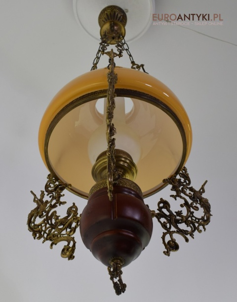 Duża rustykalna lampa wisząca cottagecore.