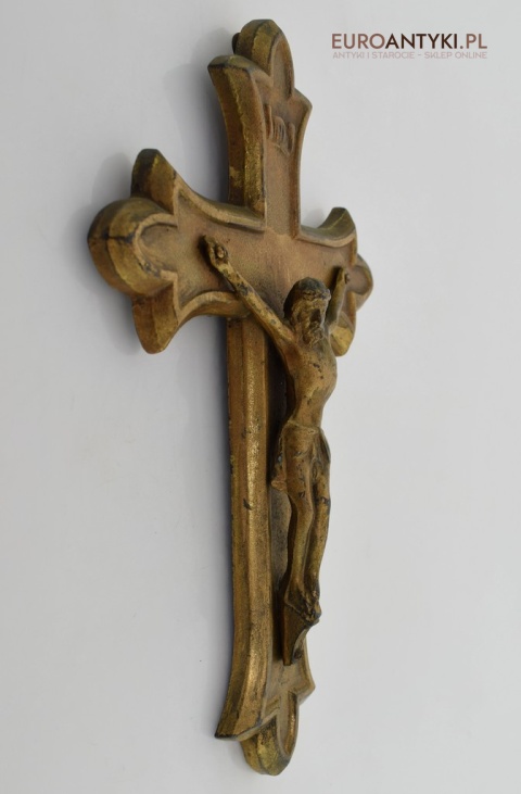 stary krzyż mosiężny