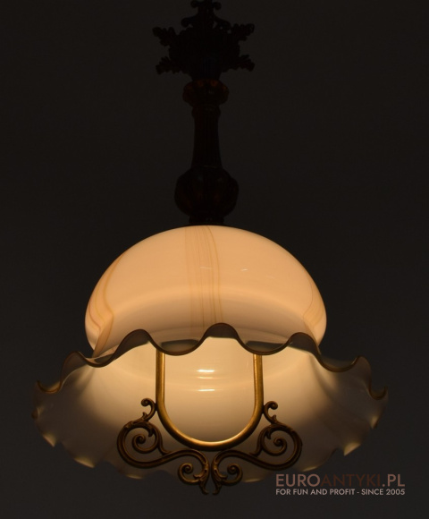 sufitowa lampa retro