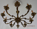 barokowy żyrandol salonowy