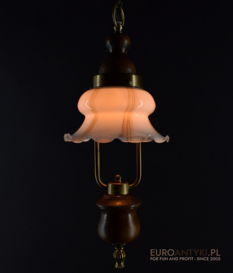 lampa do rustykalnej chaty