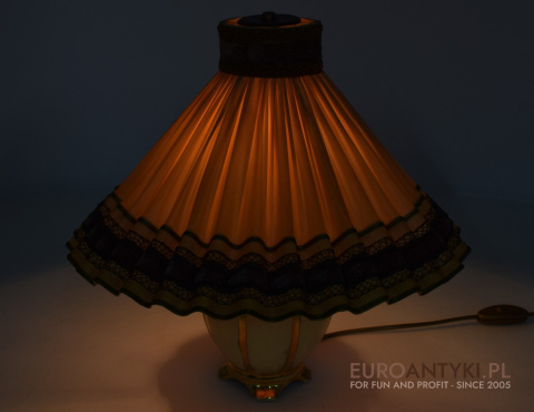 retro lampa stołowa z abażurem