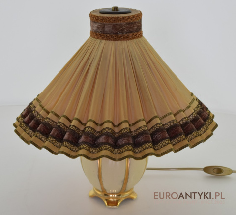 lampa stołowa z abażurem retro