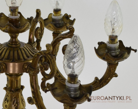 Lampy barokowe z brązu do salonu