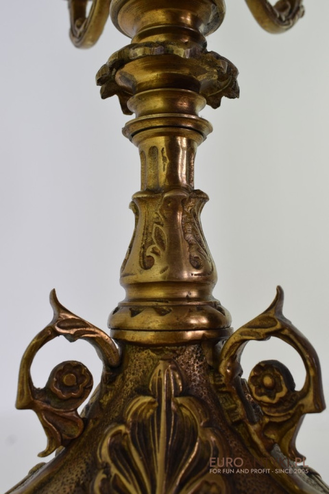Rustykalne lampy barokowe z brązu