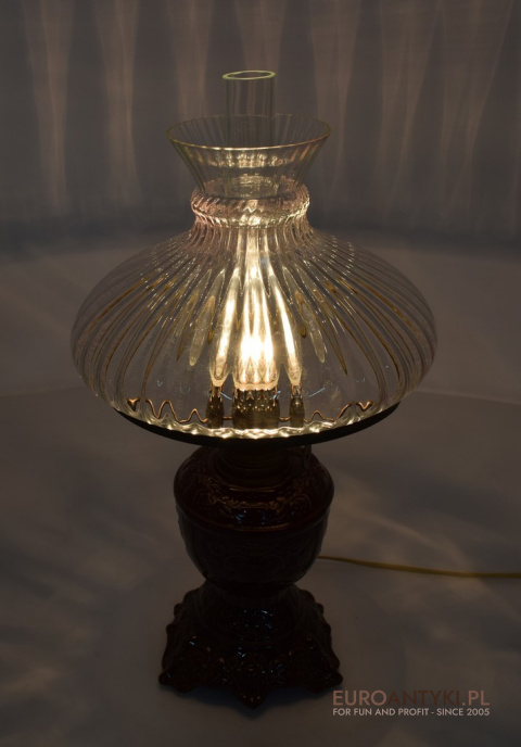 Rustykalna Lampa Stołowa z Francji – Elegancja i Styl w Ceramice