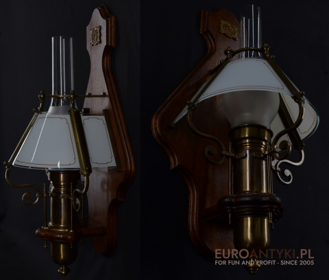 Elegancka lampa ścienna retro