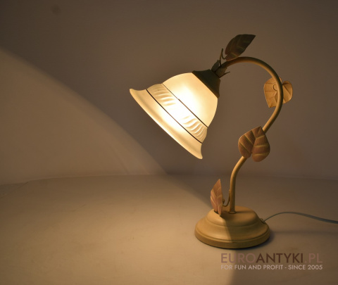 lampy cottagecore z liśćmi