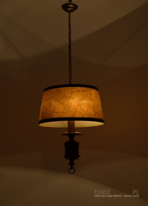 Lampa wisząca rustykalna