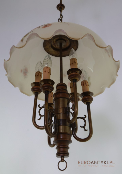 Stylowa lampa do jadalni w stylu rustykalnym