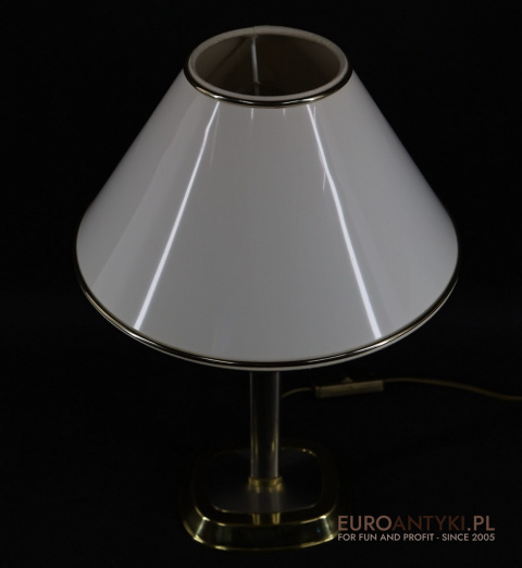 Lampki nocne w stylu retro vintage