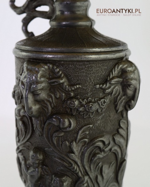 barokowe oświetlenie z cyny