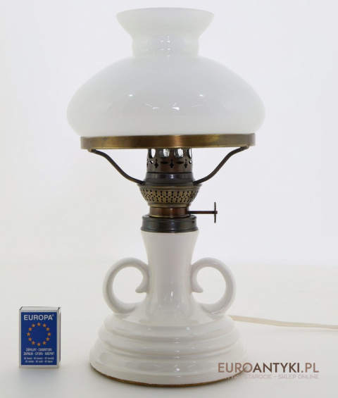 stara lampa ceramiczna