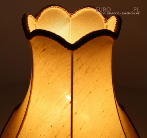 Antyczna lampa stołowa w stylu Empire z frędzlami – vintage oświetlenie do salonu lub gabinetu