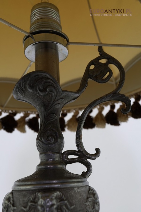 lampa na stół antyczna