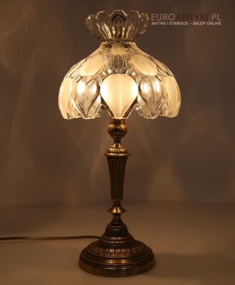 kryształowa lampka stołowa antyk