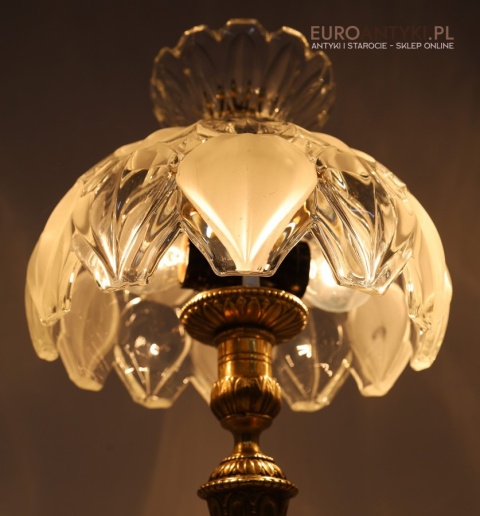 antyczna lampka do gabinetu retro