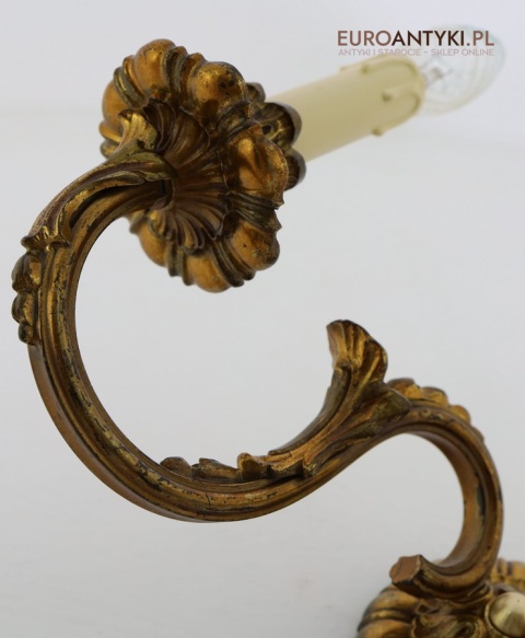 stare lampy na ścianę