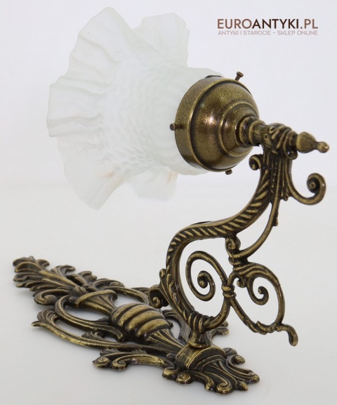 antyczna lampa ścienna