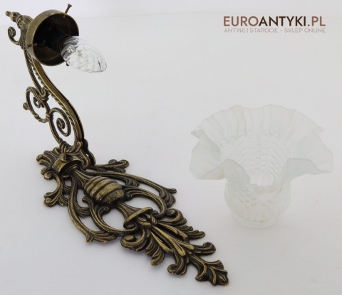 mosiężne oświetlenie ścienne