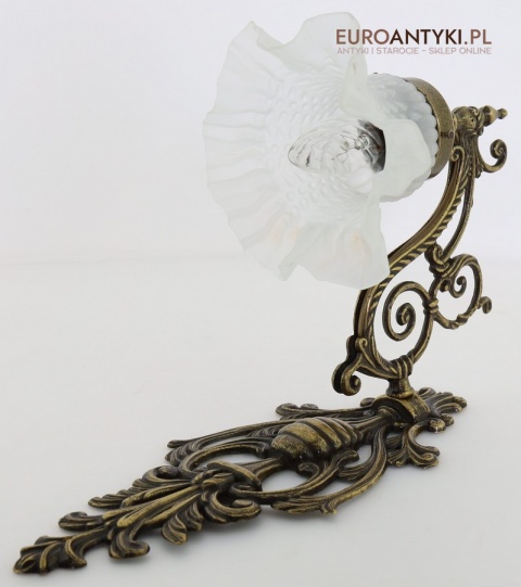 kinkiet klasyczny do salonu