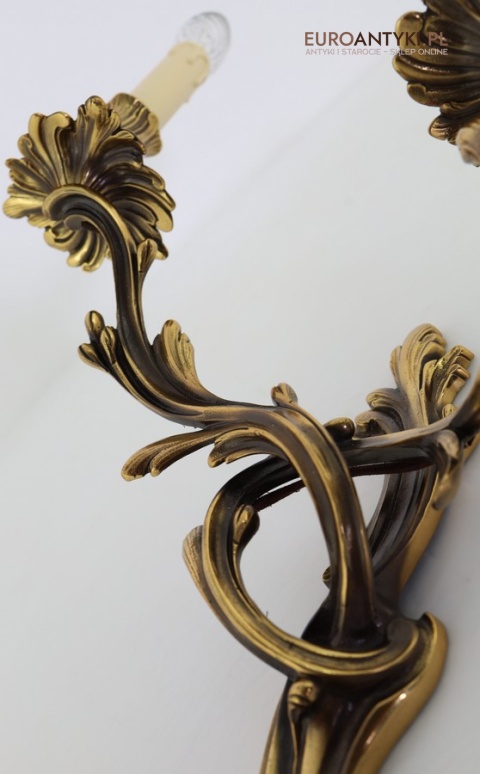 kinkiety w stylu rokoko