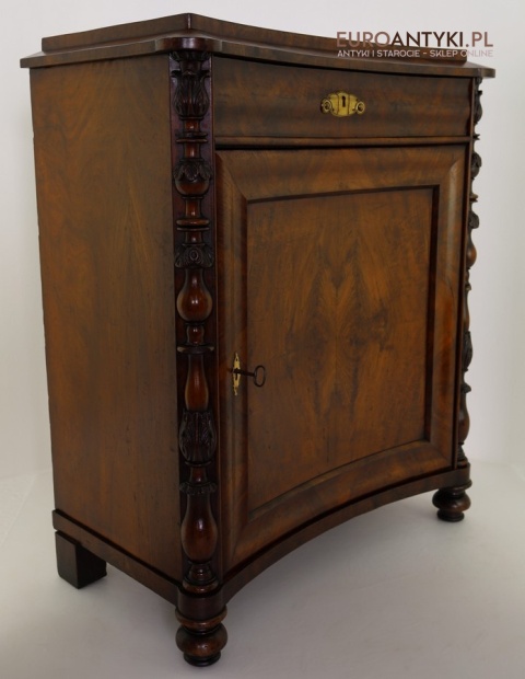 stara komoda biedermeier