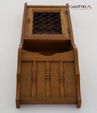 Stylowa dębowa skrzynka na listy i klucze z lat 1970 – idealna do wnętrz retro, rustykalnych i klasycznych