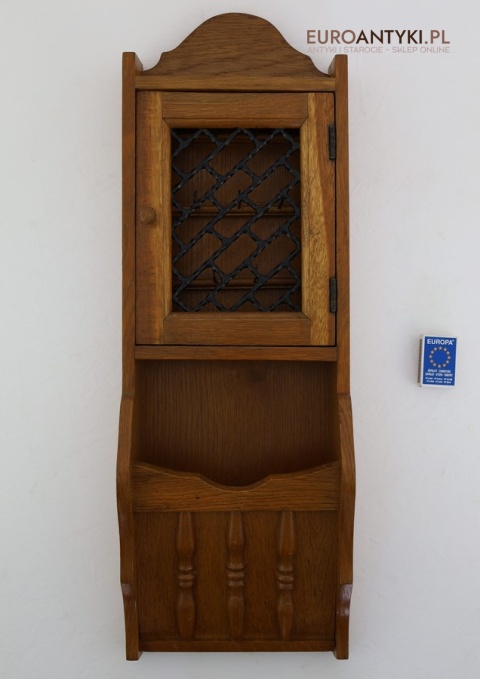 dębowa skrzynka na listy i klucze