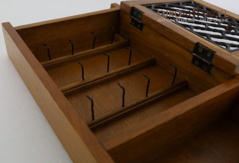 drewniana szafka na klucze vintage