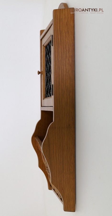 stara szafka retro na klucze