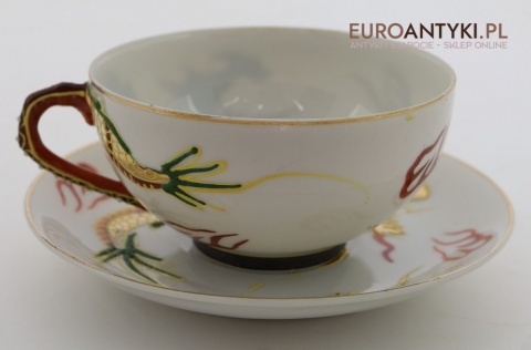 zestaw filiżanek z gejszą