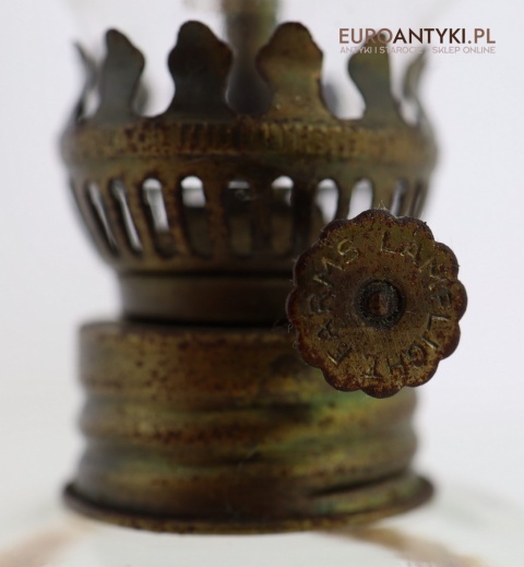 Szklana mini lampka naftowa – oryginalna lampa stołowa z USA z lat 60./70. XX wieku