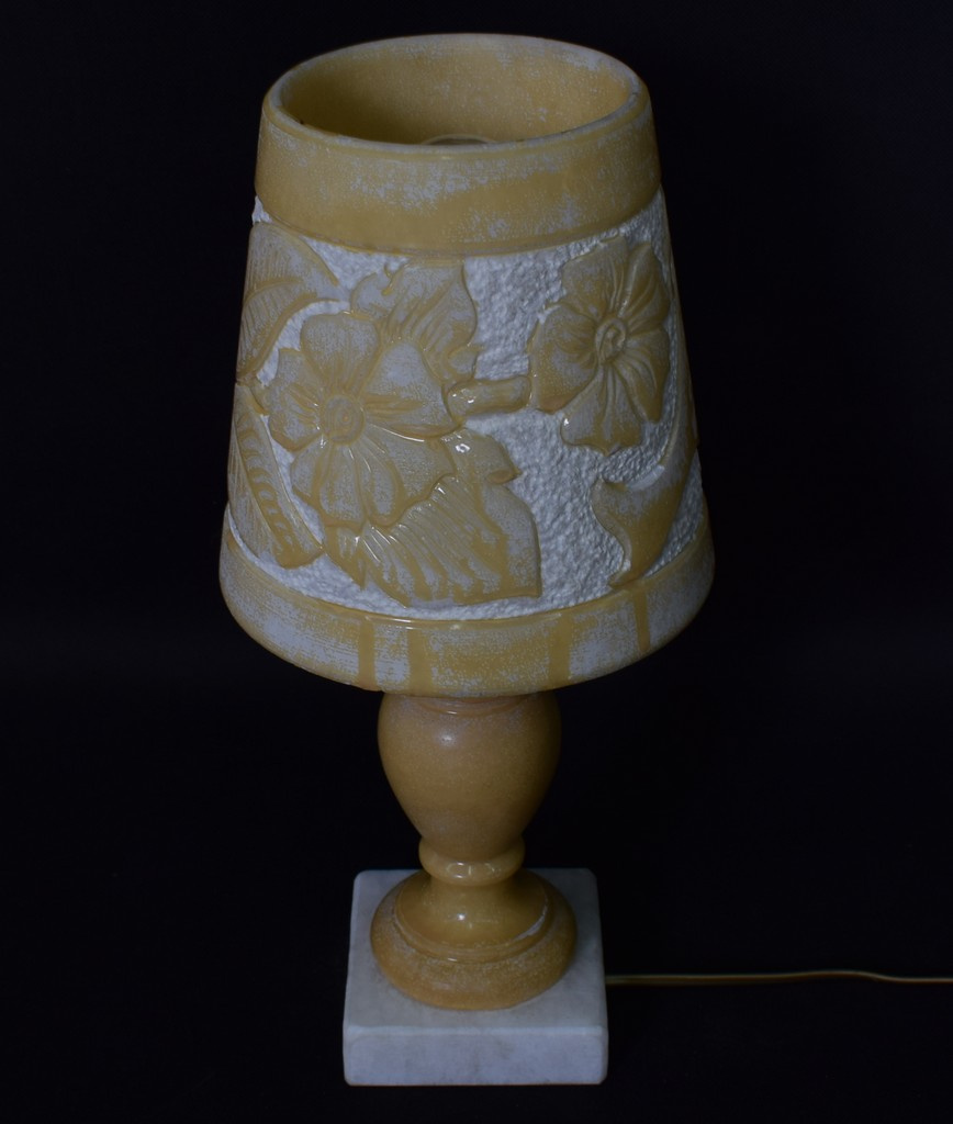 alabastrowa lampka antyczna