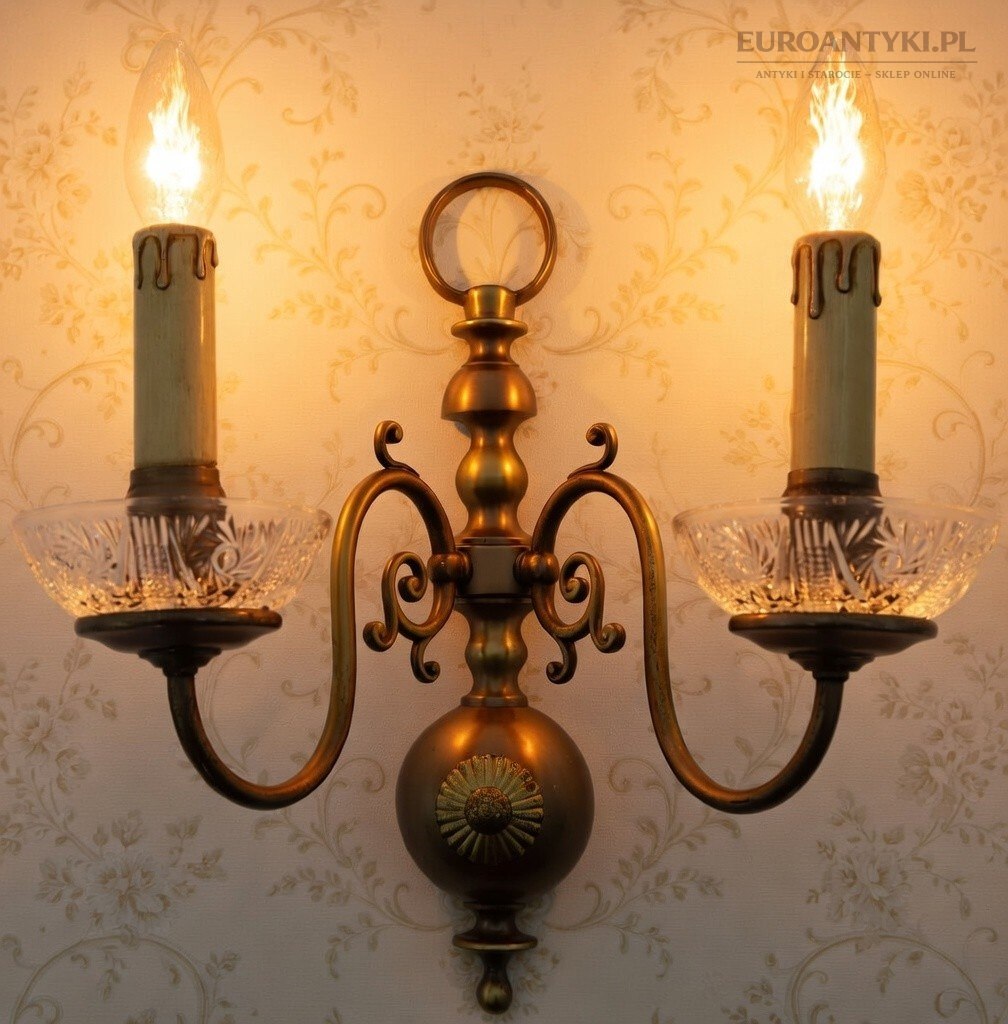 stara lampa vintage